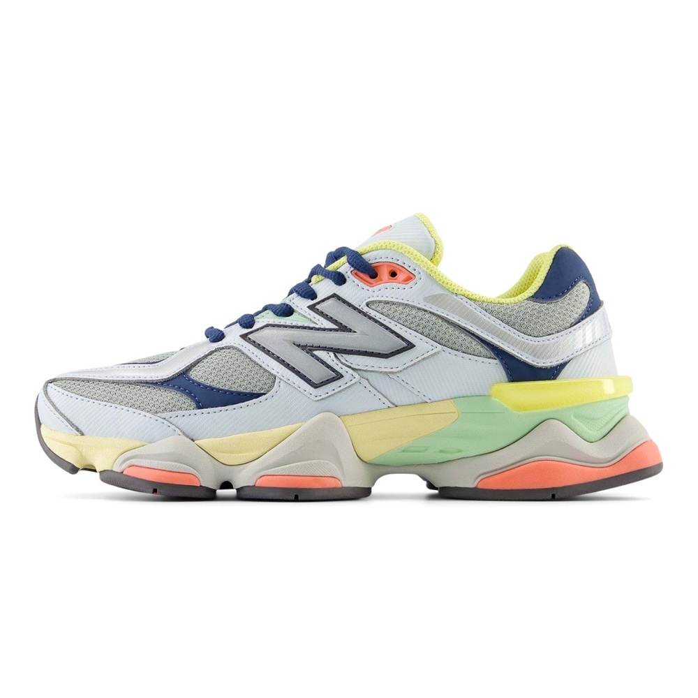 👗🐬 NEW BALANCE 9060 ICE BLUE 👗🐬 - Picture 3 of 5